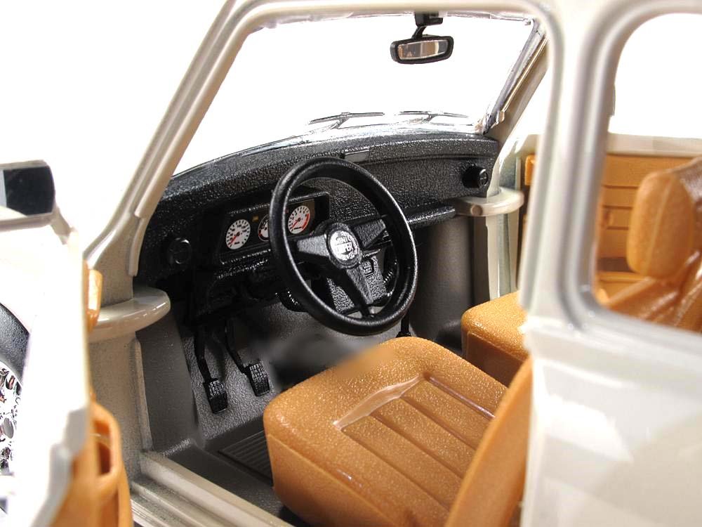 Bburago 1:18 Mini Cooper 1969 Model Car