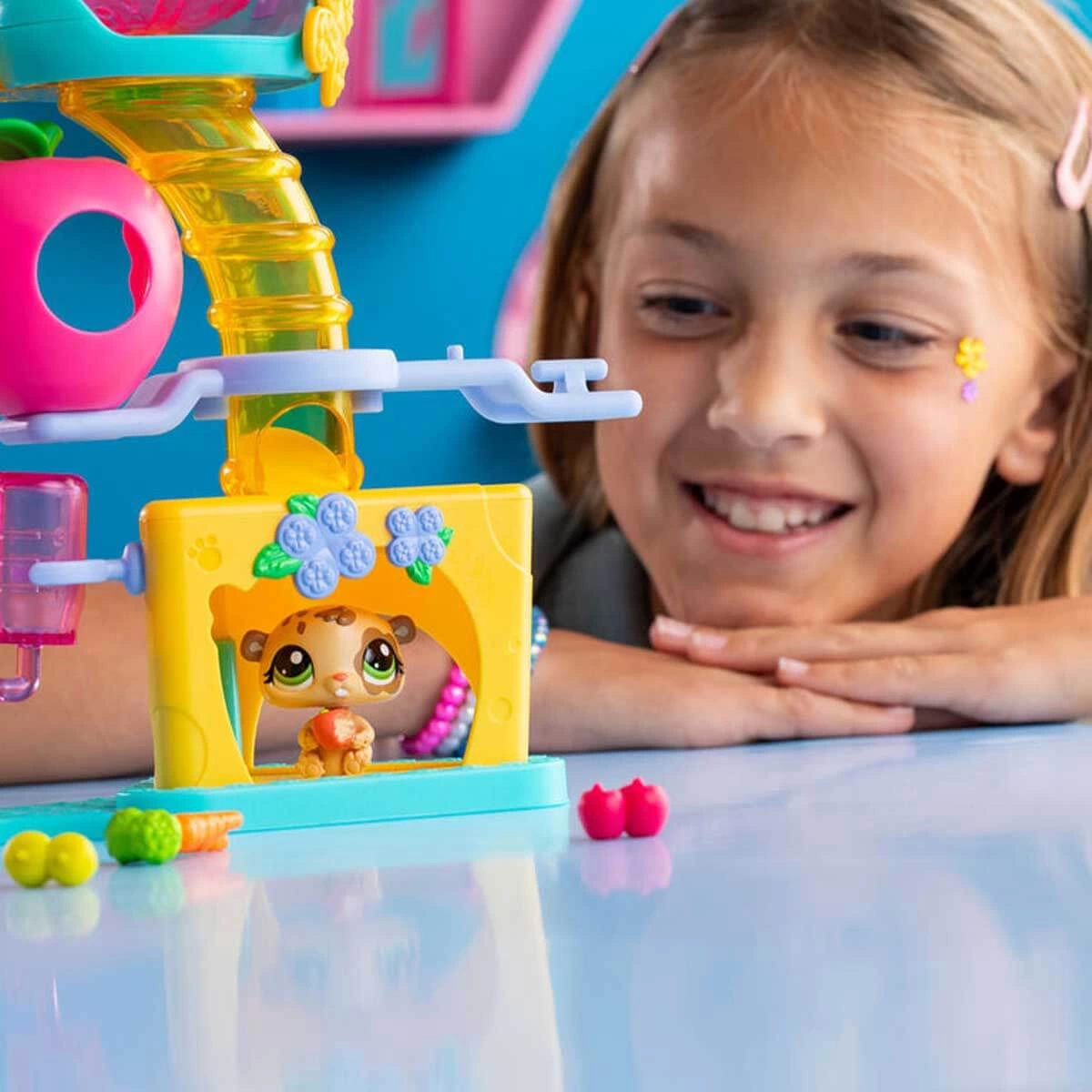 Littlest Pet Shop Minis Fun Factory Play Set S1