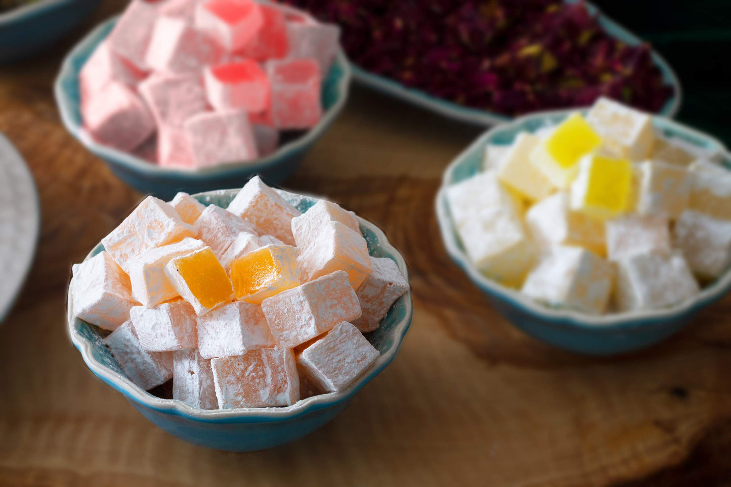 Cerez Pazari Turkish Delight Orange Flavor, Gourmet Small Size Snacks Gift Box, Sweet Traditional Confectionery, Vegan Soft Candy Dessert Loukoumi, Nut & Glucose-Free Lokum, Approx. 40 Pcs, 8.1 oz.