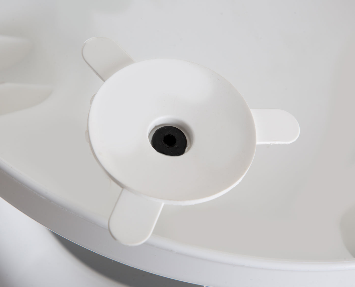 Babyjem anti-slip baby bath & sleeping seat side opening
