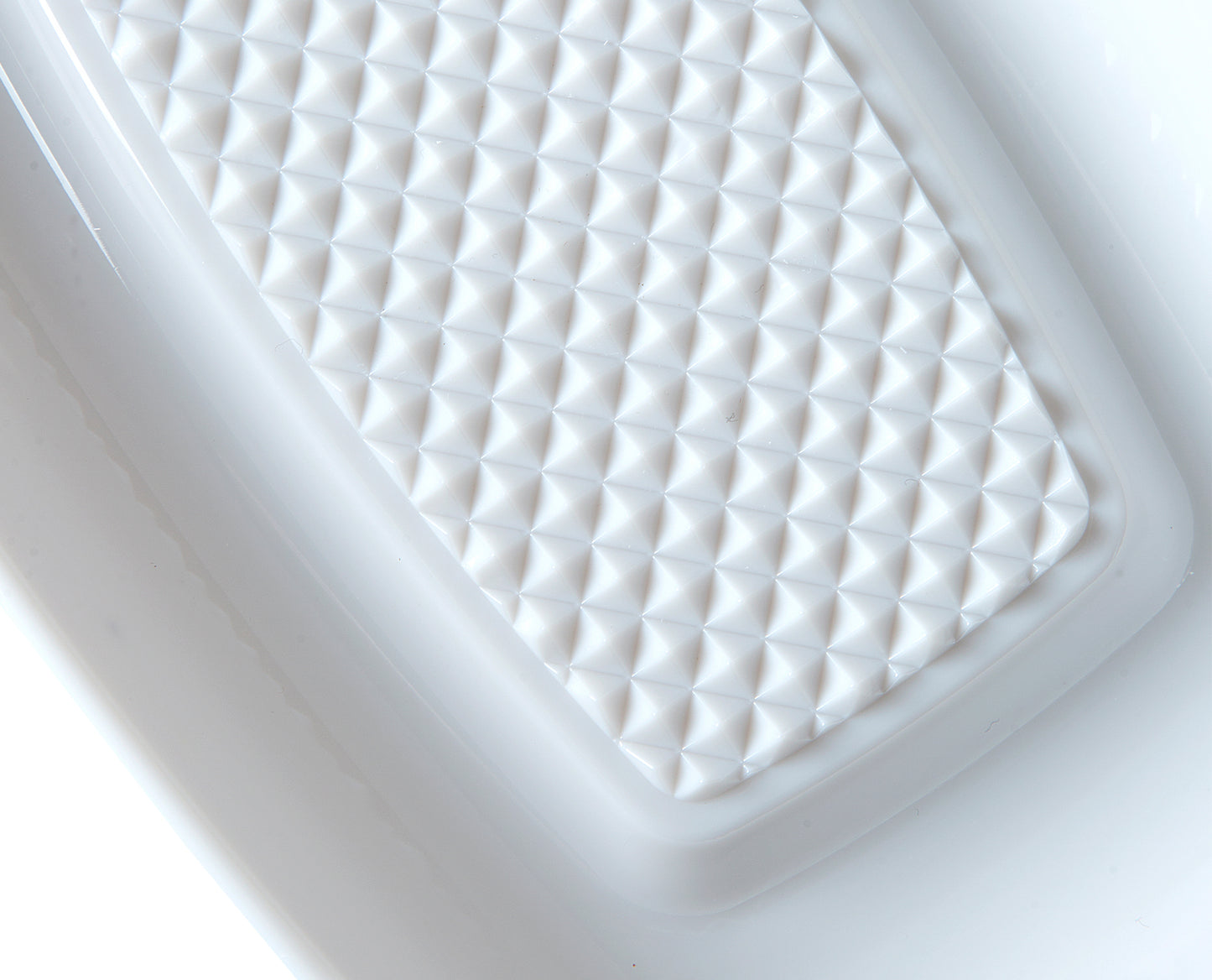 Babyjem Plastic Grater, collect puree, serve fresh, and clean easily dishwasher safe