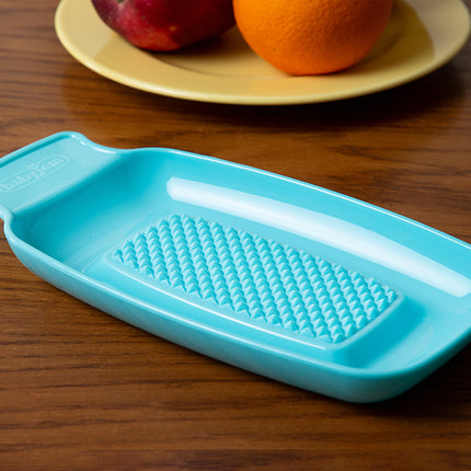 Babyjem Plastic Grater, collect puree, serve fresh, and clean easily dishwasher safe