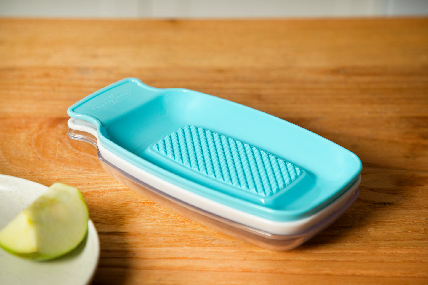 Babyjem Plastic Grater, collect puree, serve fresh, and clean easily dishwasher safe