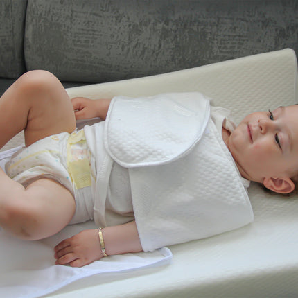 Babyjem swaddle changing mat / white