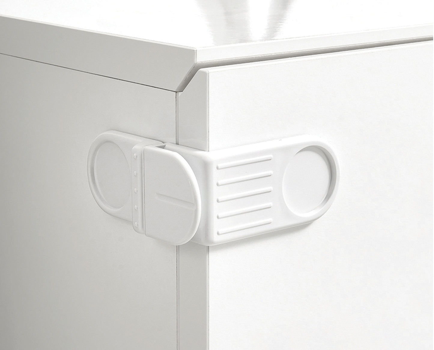 Babyjem non screw drawer lock / white