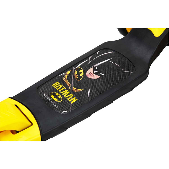 Batman 3-Wheel Twistable Scooter