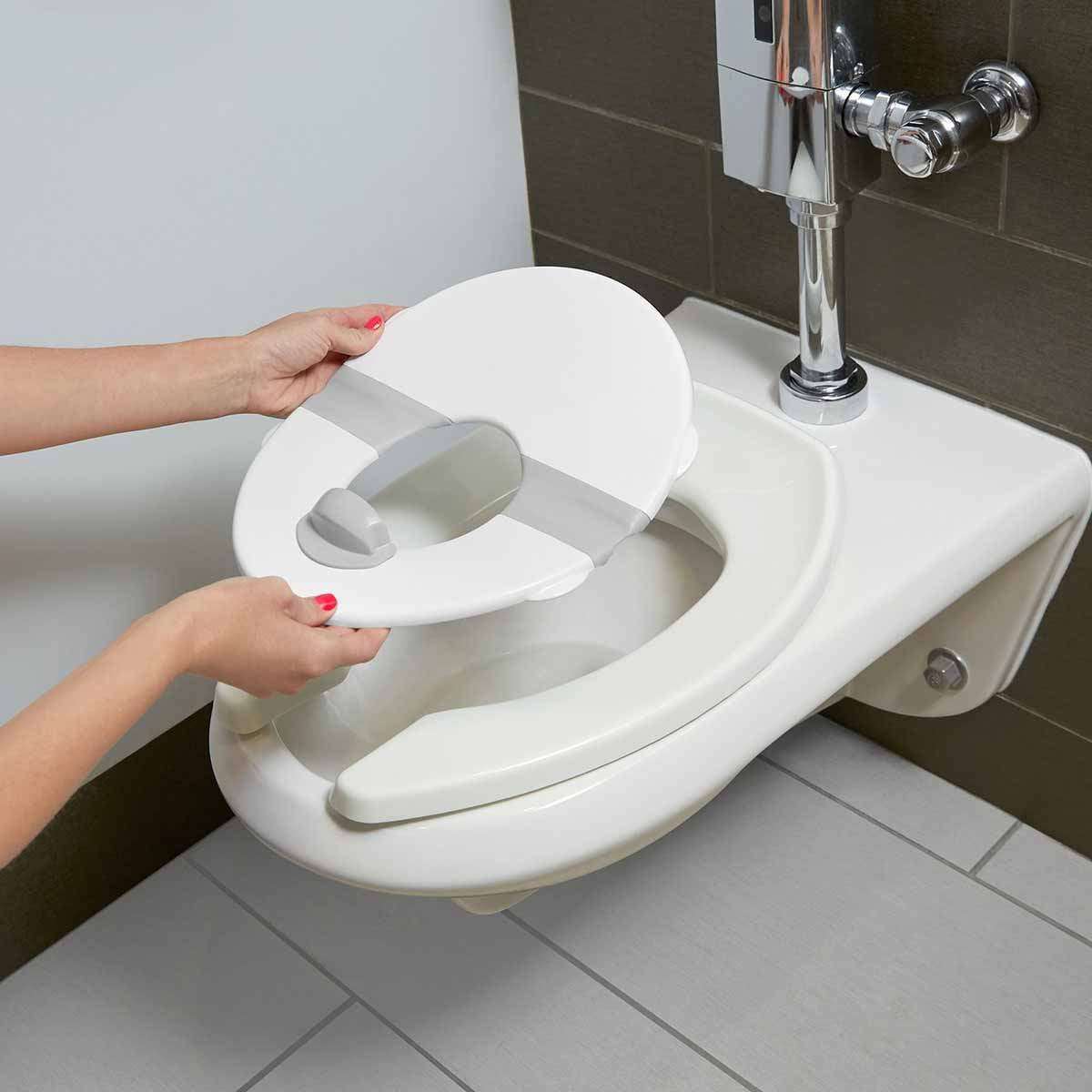 Fisher Price Portable Toilet HBM74