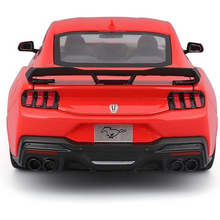 1:24 Ford Mustang Darkhorse 2024