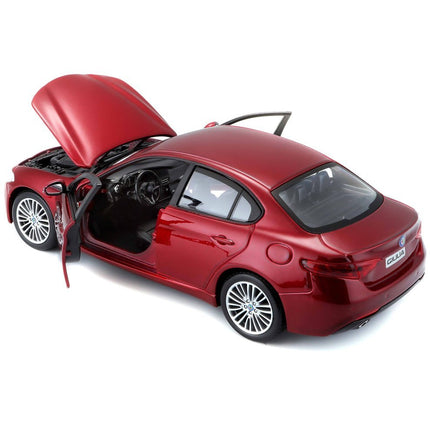 Bburago 1:24 Alfa Romeo GIULIA Model Car