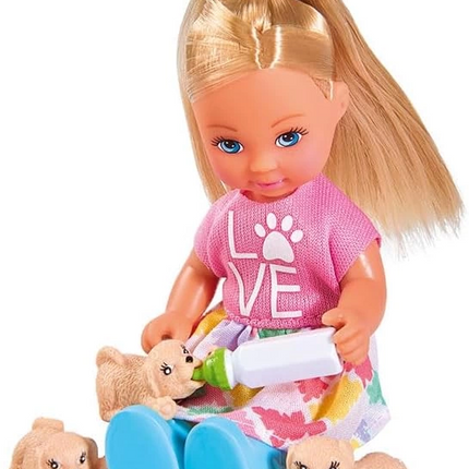 House Dog and Her 3 Puppies SMB-105733072