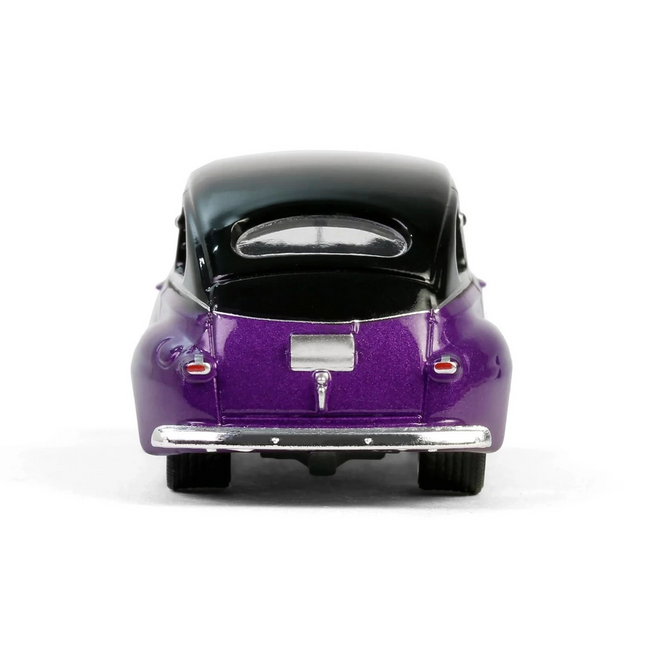 Greenlight 1/64 California Lowriders Series 6- 1946 Fordor Super Deluxe