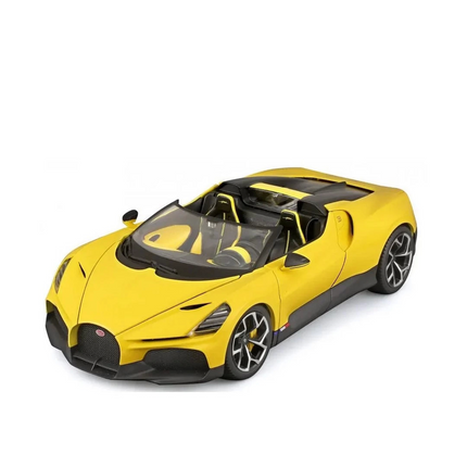 Bburago 1/28 A Bugatti Mistral Yellow