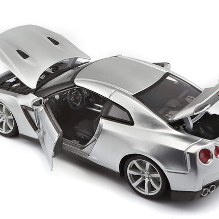 Bburago 1:18 Nissan GT-R R35 2009 Model Araba