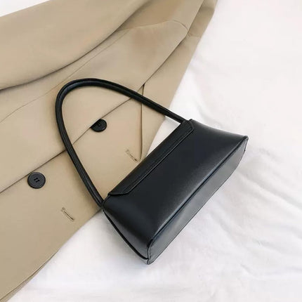Base'ic Women's Vegan Leather Bag – Elegant Small Shoulder Purse with Lock Closure (Black)