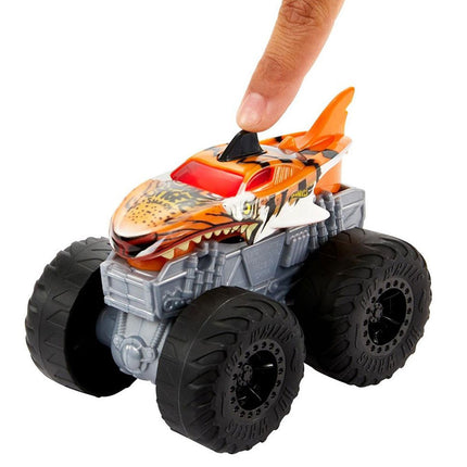 Hot Wheels Monster Trucks 1:43 Kükreyen Arabalar HDX60