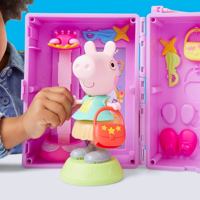 Peppa Pig Figür ve Kıyafet Dolabı