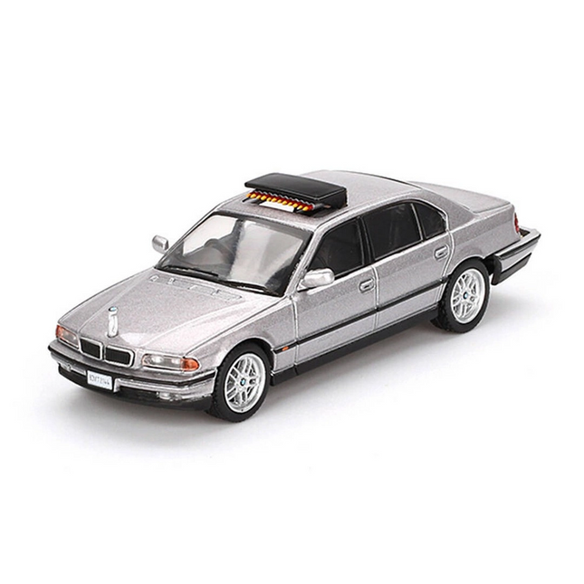 Mini GT 1/64 BMW 750IL "Tomorrow Never Dies" Blister Paket