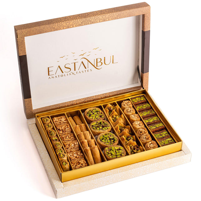 Eastanbul Baklava, 1.1lb, Baklava Pastry, Pistachio Gift Box, Middle Eastern Sweets, Premium Gourmet Desserts, Pistachio &amp; Cashew Rich Pastry, Dulces Arabes, Arabic Sweets, Turkish Gifts
