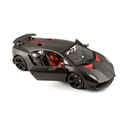 Bburago 1:24 Lamborghini Sesto Elemento Model Car