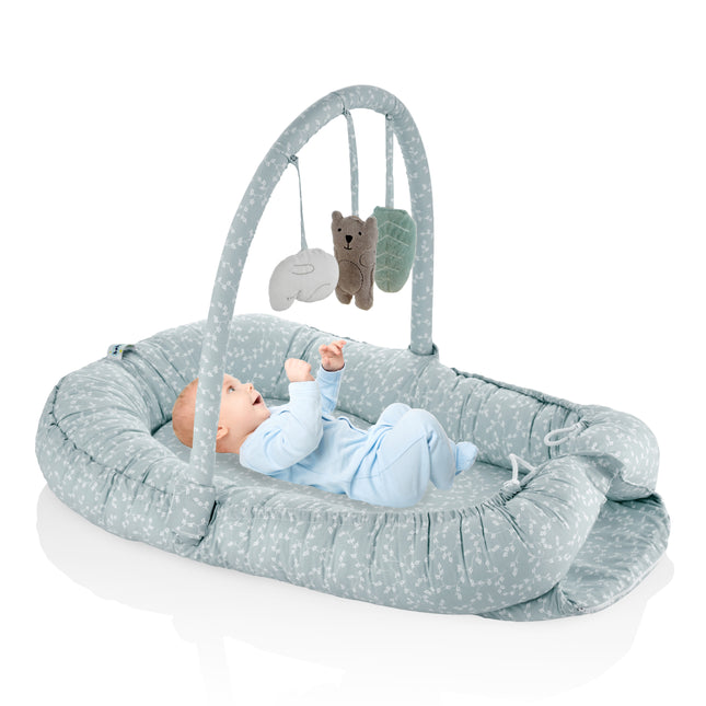 Babyjem babynest with toys