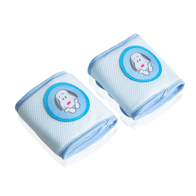 Babyjem knee pad with touch and close fastener