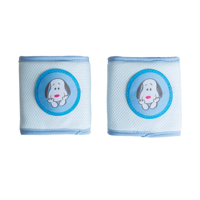 Babyjem knee pad with touch and close fastener