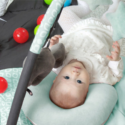 Babyjem play mat with balls