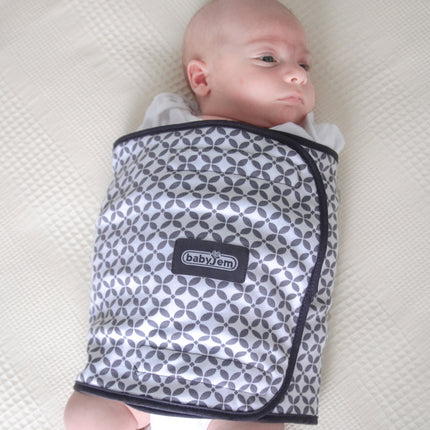 Babyjem practical swaddle with anticolic cherry core bag