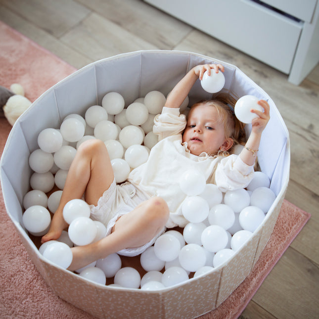 Babyjem foldable ball pool floral pattern (contains 100 balls)