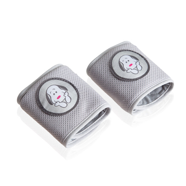 Babyjem knee pad with touch and close fastener