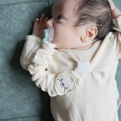 Babyjem muslin pacifier hanger