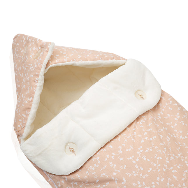 Babyjem swaddle with flower patterns