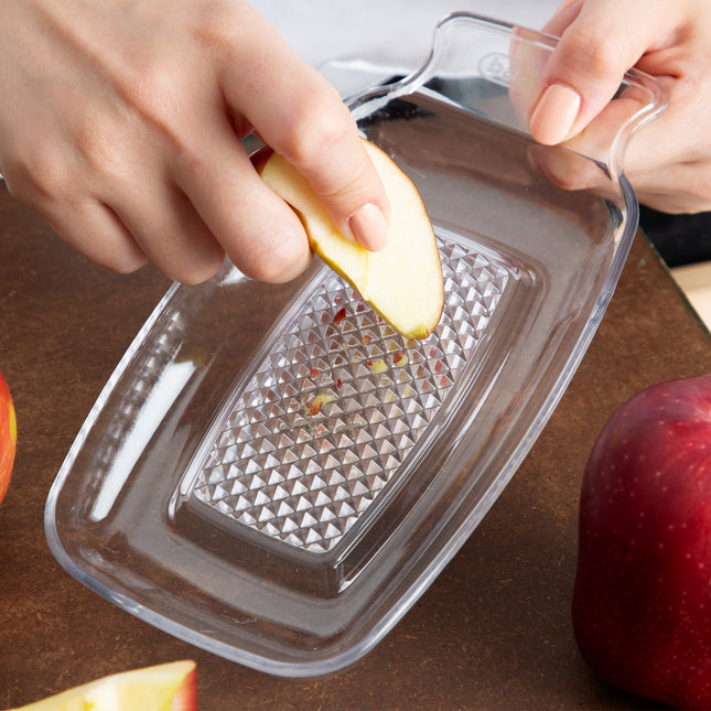 Babyjem Plastic Grater, collect puree, serve fresh, and clean easily dishwasher safe