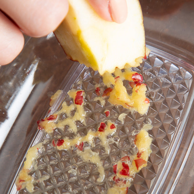 Babyjem Plastic Grater, collect puree, serve fresh, and clean easily dishwasher safe