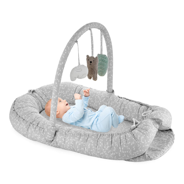 Babyjem babynest with toys