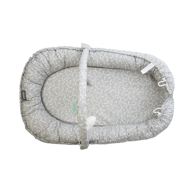 Babyjem babynest with toys