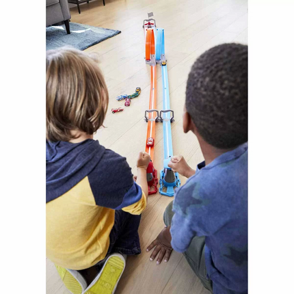 Hot Wheels Double Hoop Sprint Track Set GFH85