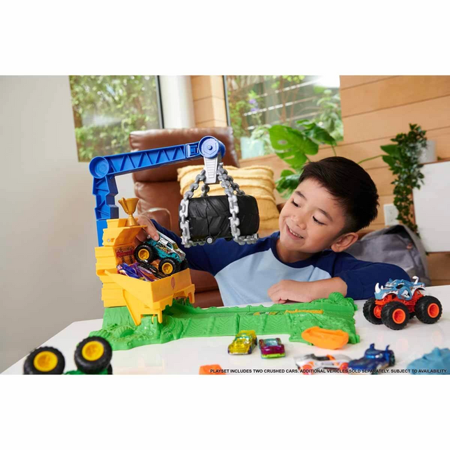 Hot Wheels Monster Trucks Arena Rhinomite Challenge Playset HTP18