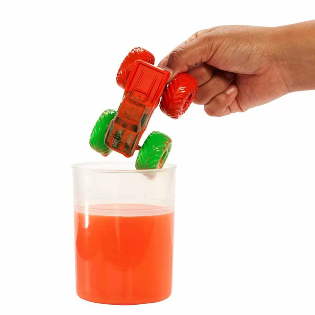 Hot Wheels Monster Trucks Color Changing Cars Series 2 HJF39