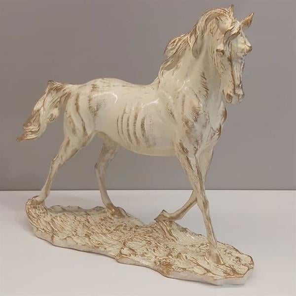 At Biblo Krem Altın