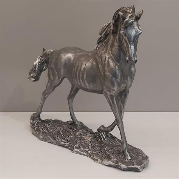 At Biblo Siyah Gümüş