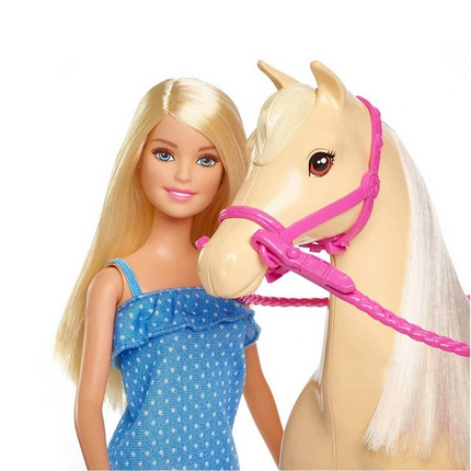 Barbie Bebek ve Güzel Atı Oyun Seti
