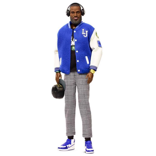Barbie Signature LeBron James Kenbassadors Bebek