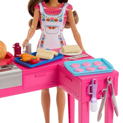 Barbie Teresa ve Mutfağı Oyun Seti