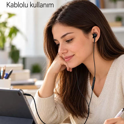 Müzik ve Görüşme İçin Mikrofonlu Siyah Kulaklık