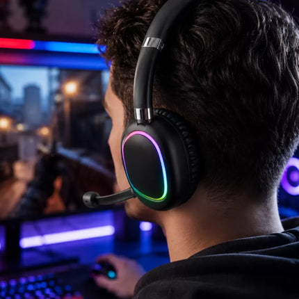 Bluetooth 5.0 Kablosuz Kulak Üstü Kulaklık Mikrofonlu RGB Aydınlatmalı
