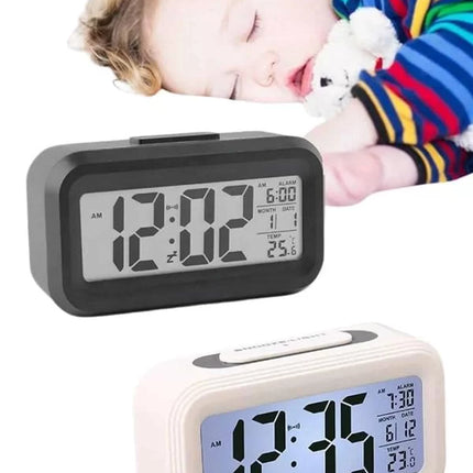 Gece Dijital Masa Saati Dijital Alarmlı Led Ekran Pilli Çalar Saat