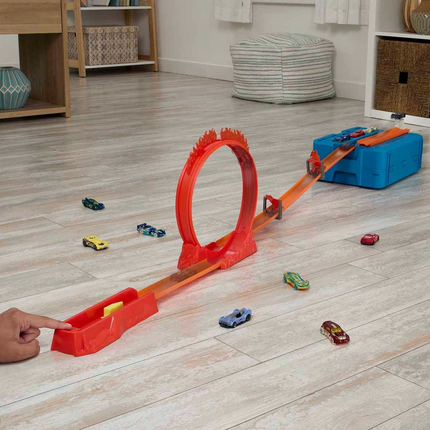 Hot Wheels Track Builder Flame Themed Stunt Set HMC04