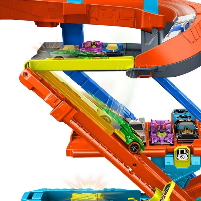 Hot Wheels City Akrobasi Garajı