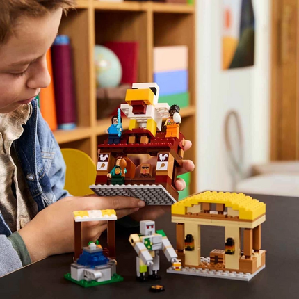 LEGO Minecraft Hortlak Balon Köy Saldırısı 21273